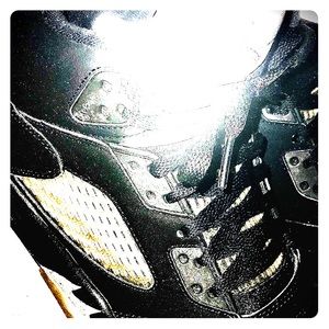 Retro Jordan 5 black metallic silver